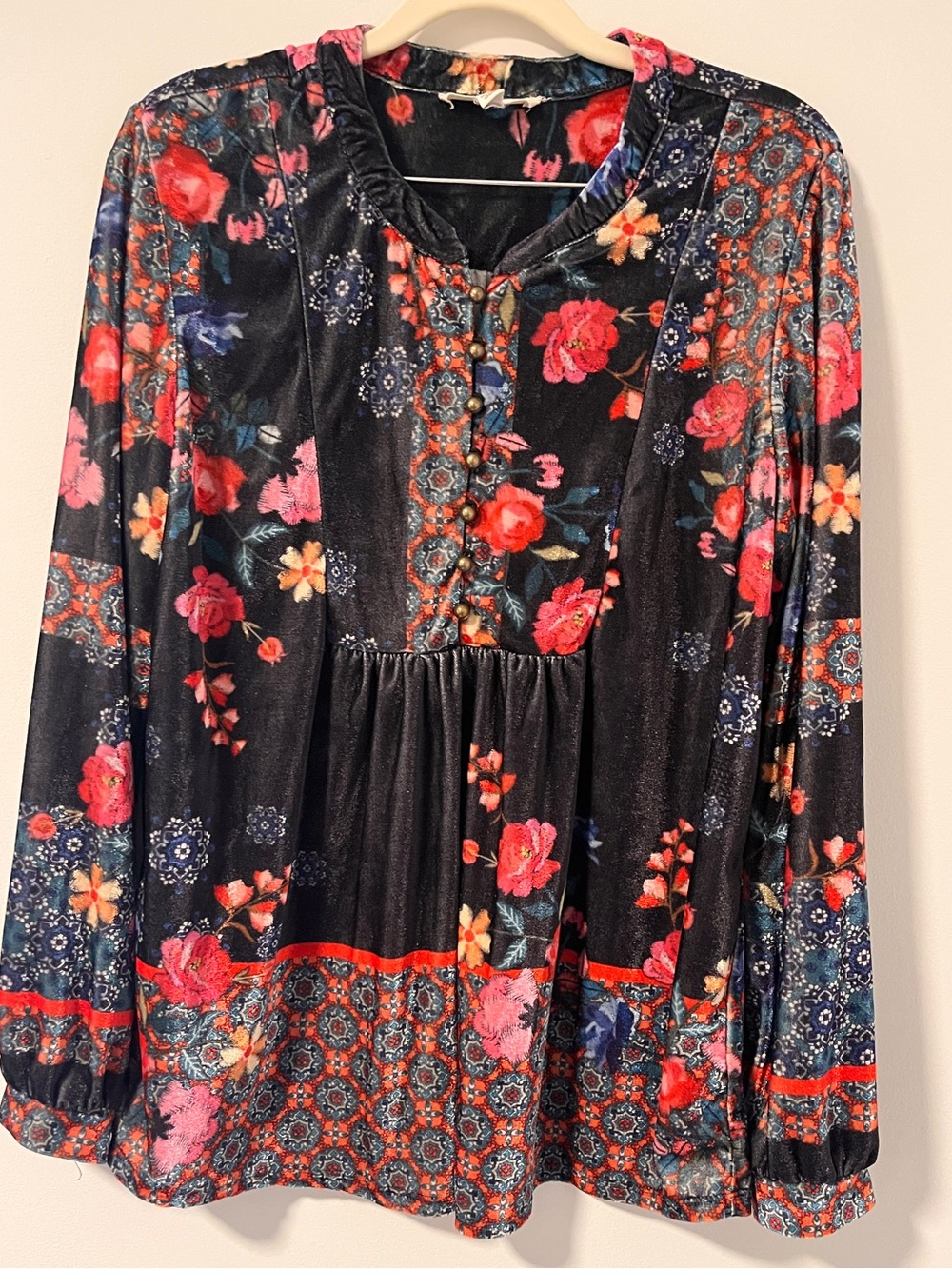Farmers Market Floral Velvet Like Texture Peasant Blouse